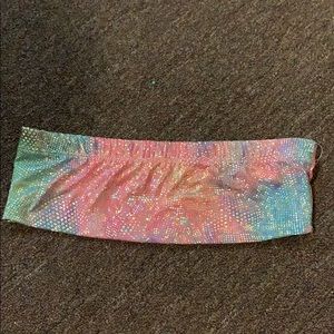 Iheartraves rainbow underboob top small